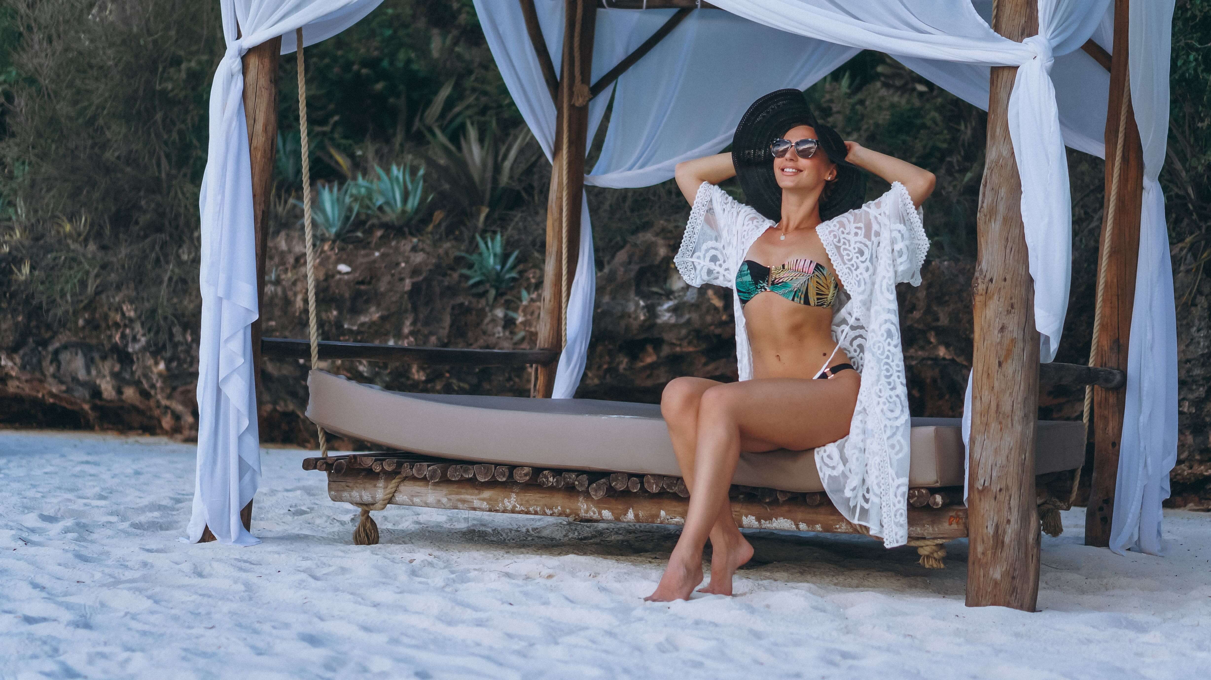 How to Start Swinging as a Couple